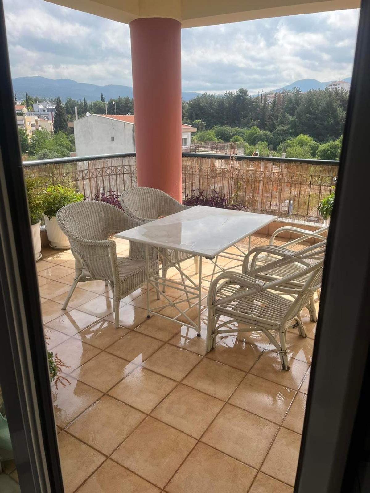 Celestial Garden-Thessaloniki'S Modern, Eclectic Penthouse With An Amazing View And Veranda Exterior photo
